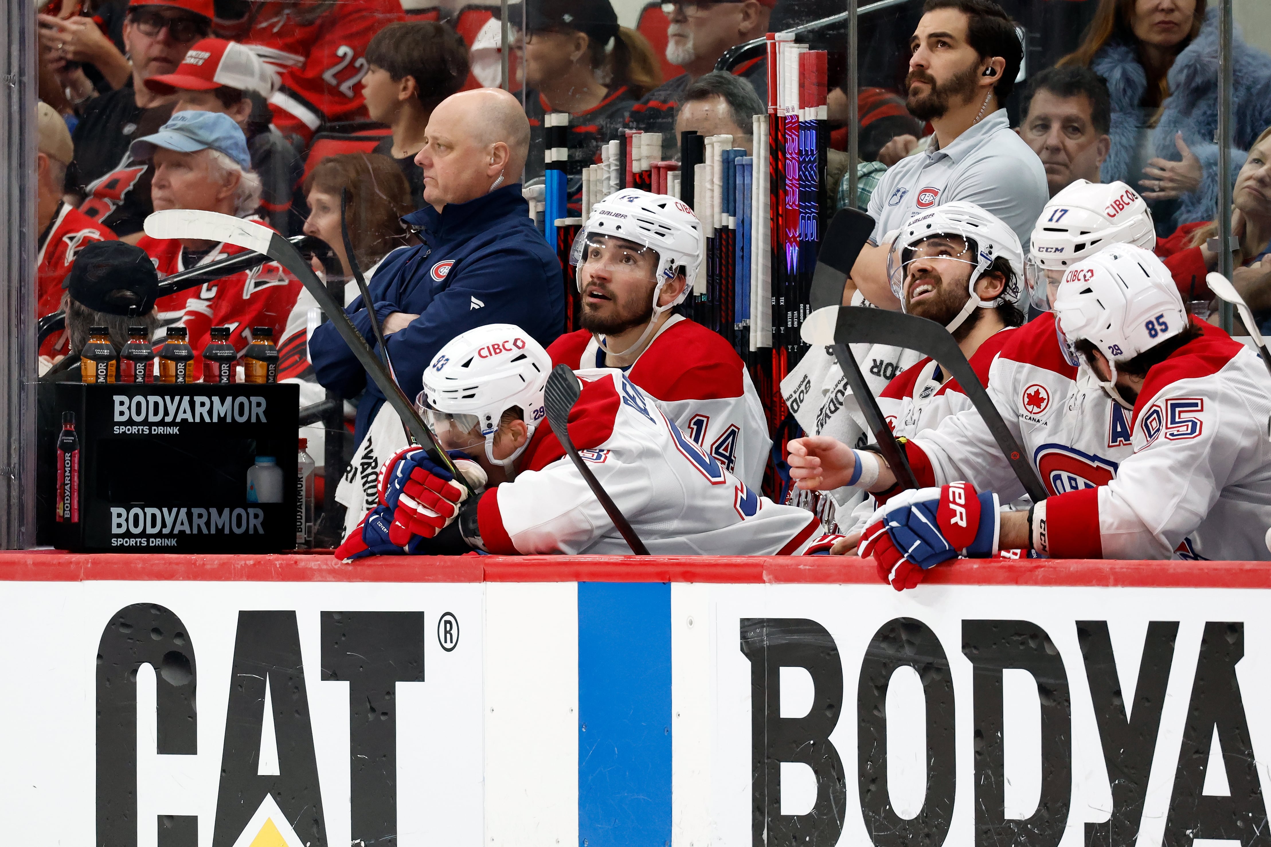 Hurricanes take Eastern Conference final with 6-1 win over Canadiens