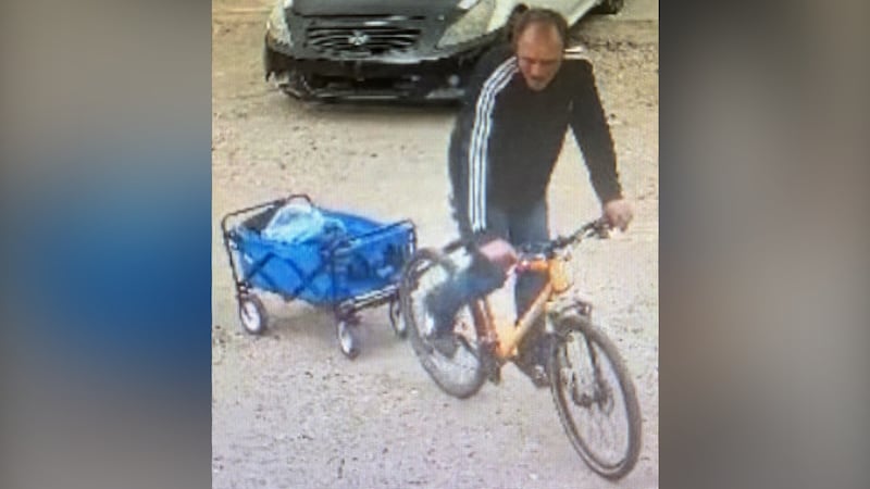 Police search for man in ‘deliberately set’ central Edmonton fire