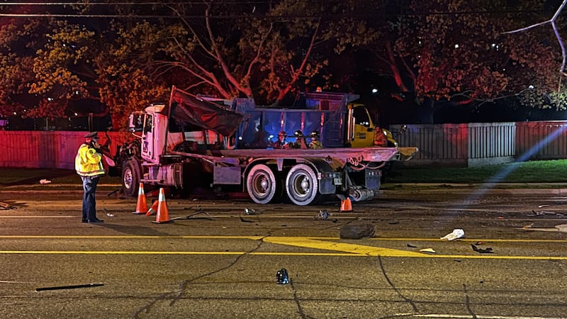2 in hospital after flatbed, dump truck collide in Etobicoke