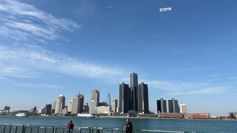 ‘Bridged in friendship’: Canadian banner flies over Detroit River
