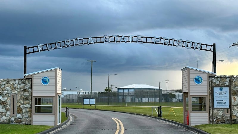 Second octogenarian in modern U.S. history faces lethal injection as Florida set to execute 2 in a day