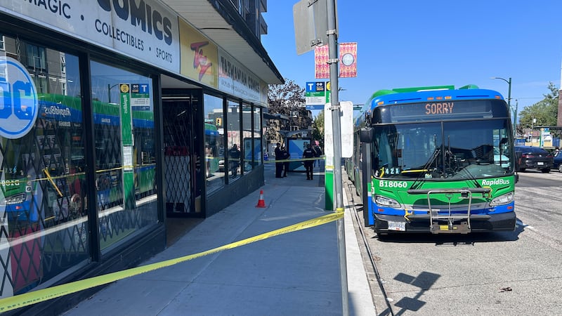 Suspect at large after stabbing aboard Vancouver transit bus