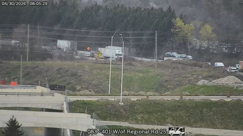 ‘Really jammed up:’ Drivers warned to expect delays on EB Hwy. 401