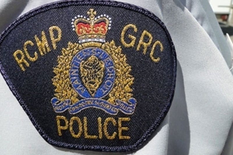 Youth hit, seriously injured while crossing P.E.I. road to board school bus