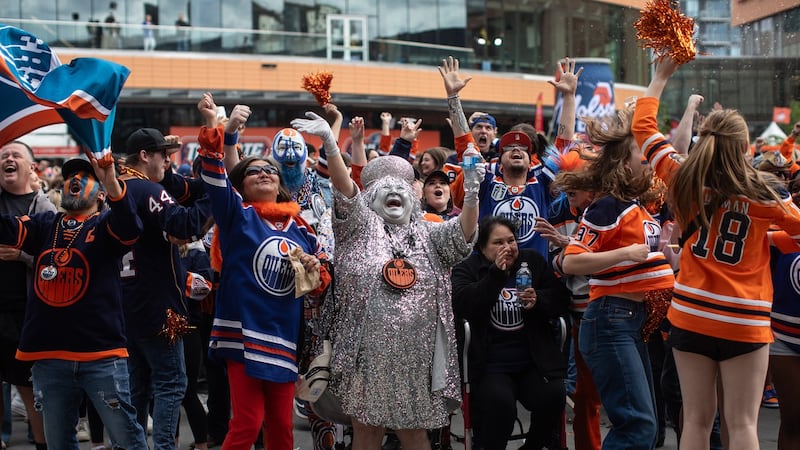 Edmonton Oilers lose support of superfan 'Mama Stanley' after Formenton signing