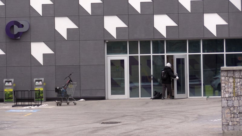 Should London lobby for provincial funding to offset impacts when supervised drug consumption site closes?