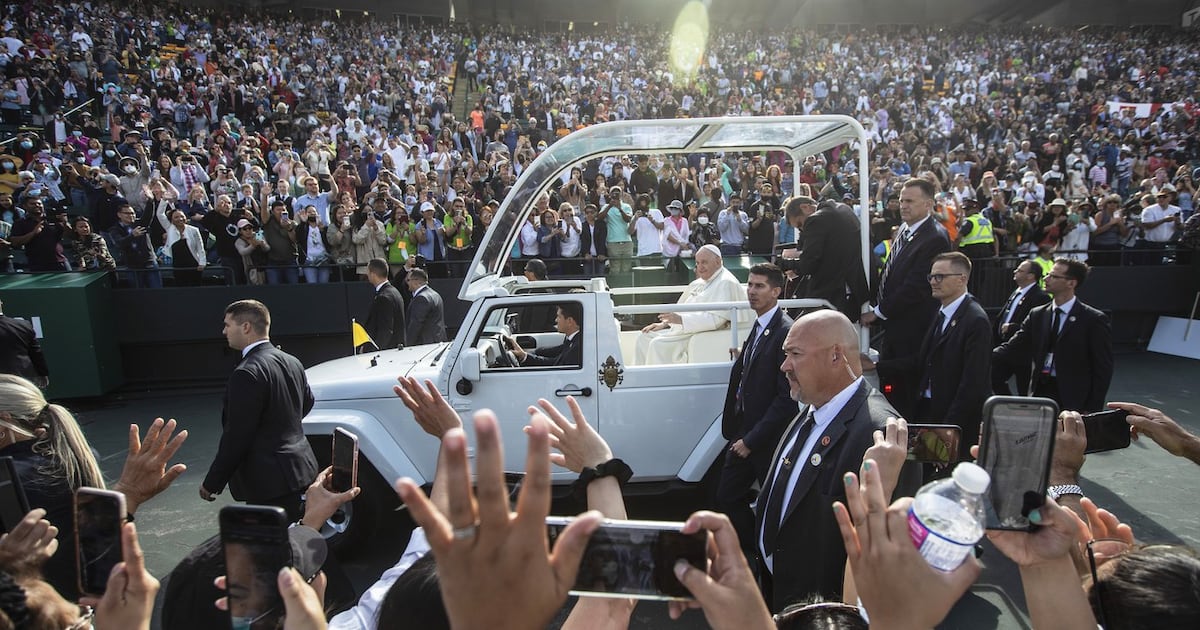 Campaigning federal party leaders mark the death of Pope Francis