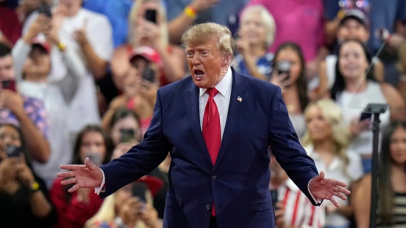 Trump at South Florida rally revives the idea of military intervention in Cuba after Iran