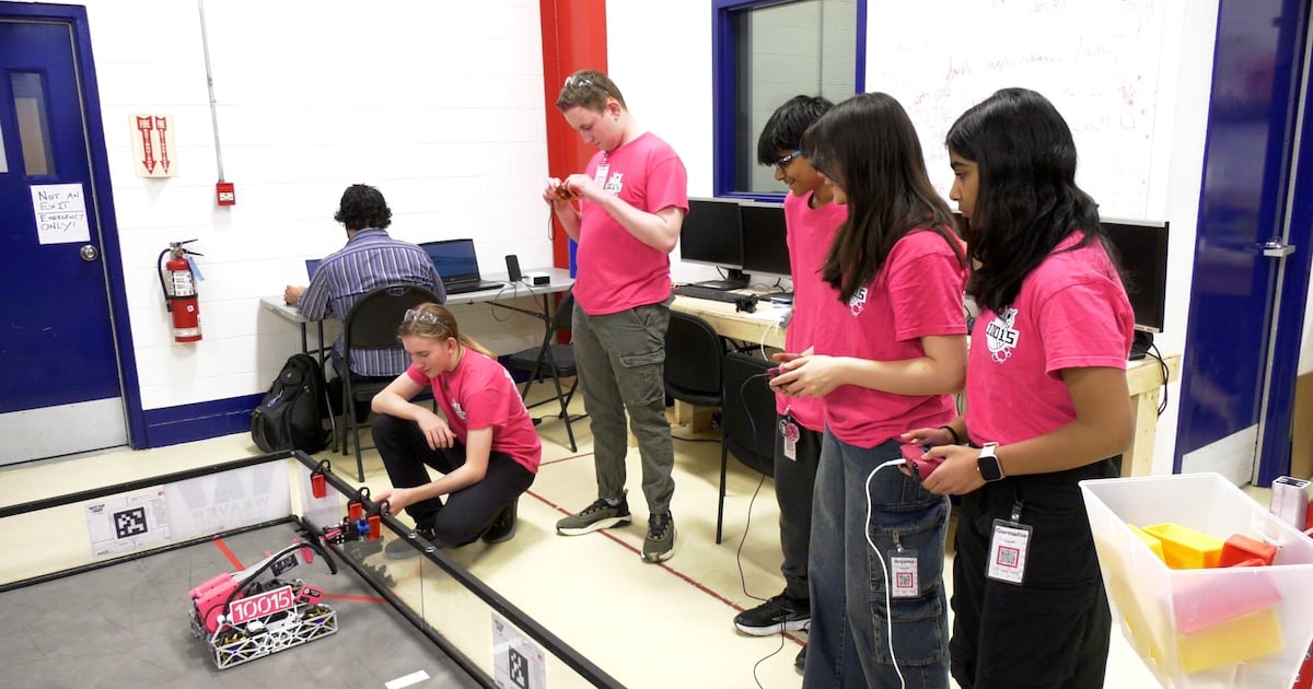 Calgary based robotics team heading to world event in Houston – CTVNews