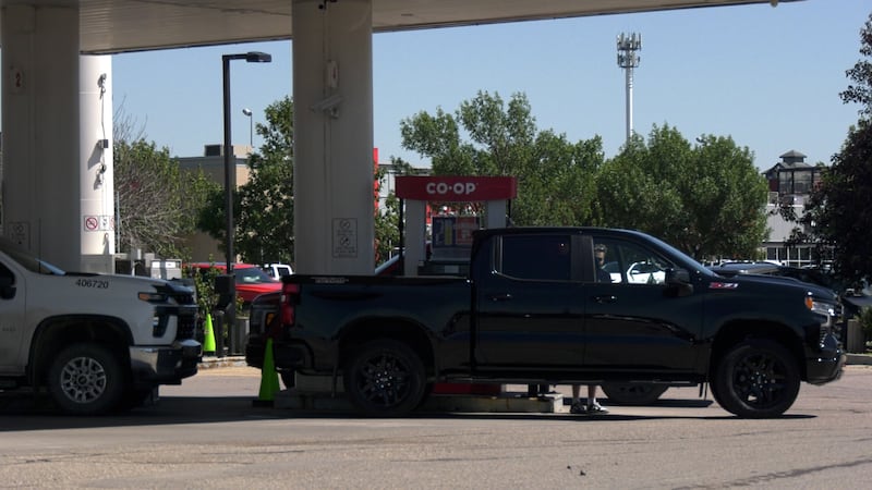 Gas prices jump overnight in Saskatchewan, experts and residents react
