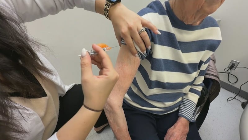 Ottawa residents can now get flu shots and COVID-19 vaccines