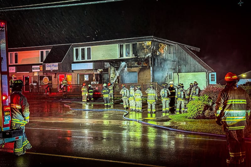 Cause of fire at building in Summerside, P.E.I., under investigation