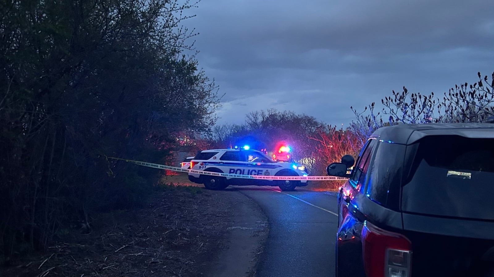 Child, 2, taken to hospital in critical condition following Ottawa River wa