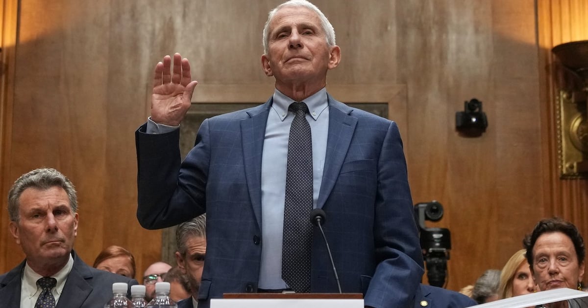 Fauci's decision to invoke the Fifth Amendment tees up a legal debate and ...