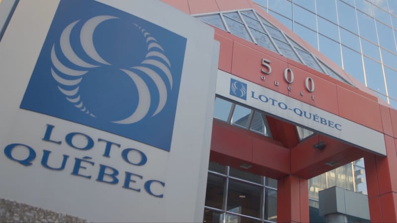 Loto-Quebec testing pilot project to prompt for sales at grocery store self checkouts