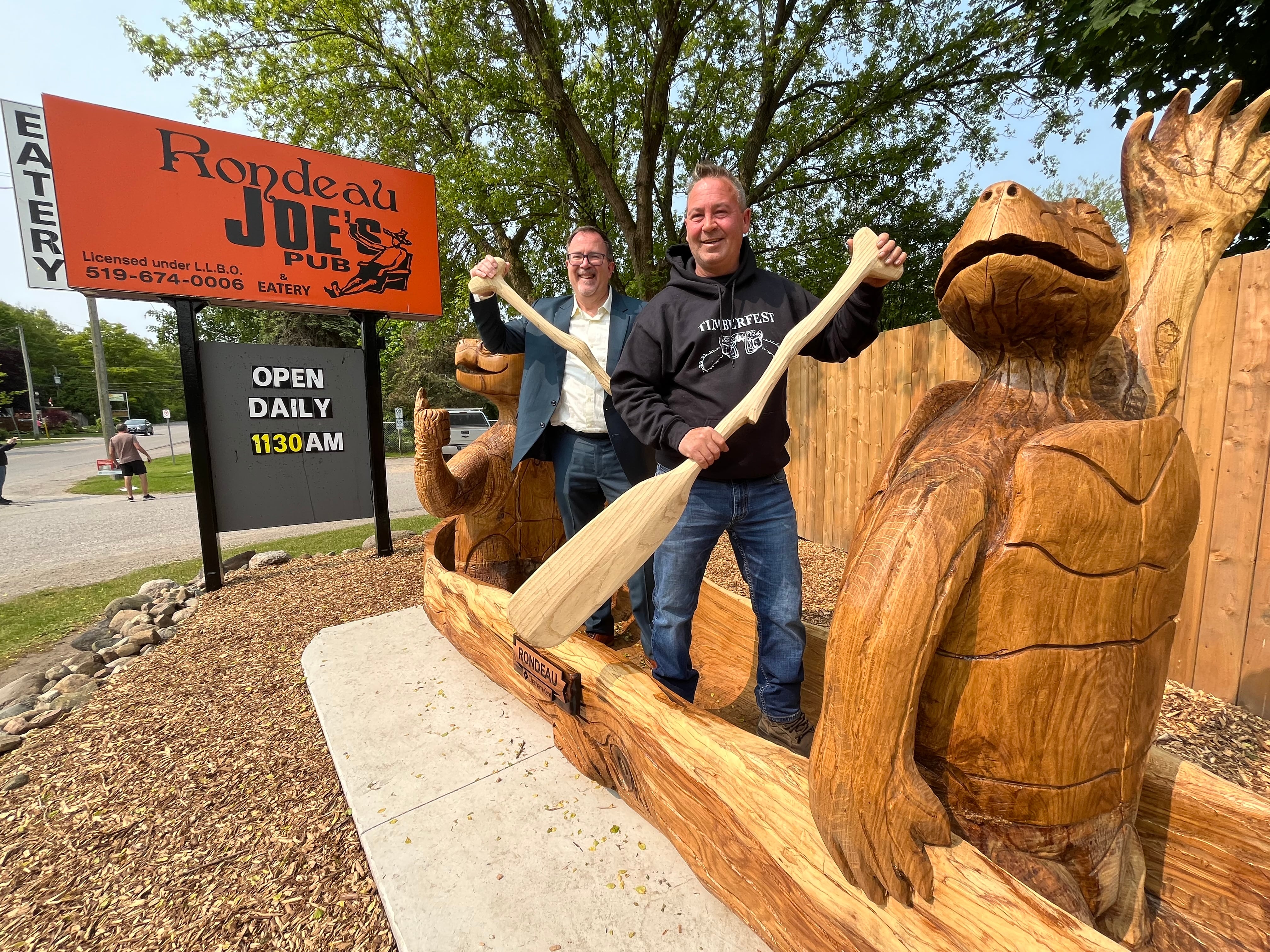 Carvings coming to Chatham-Kent