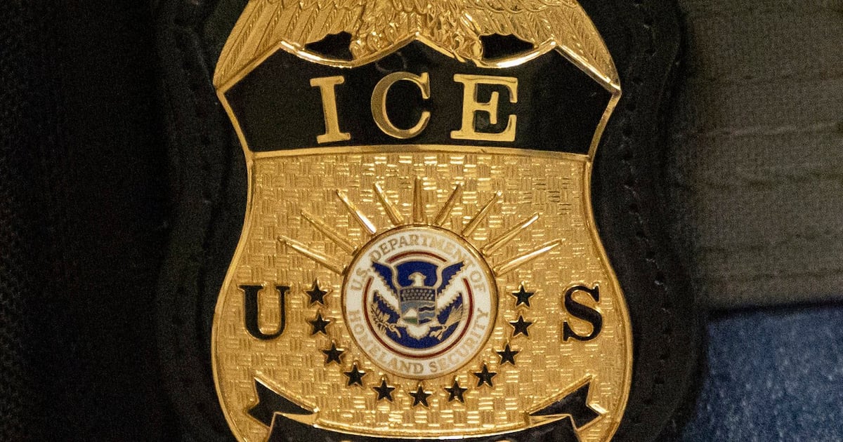 ICE pitches legal insurance to help shield local officers who make ...