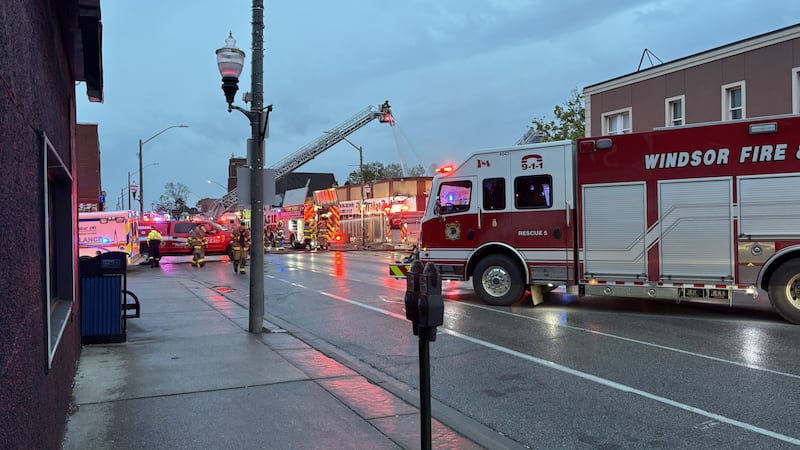 Heavy smoke prompts warning as fire breaks out at Wyandotte Street business