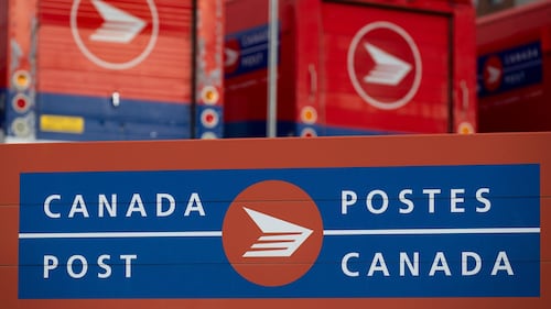 Kids mailing letters to Santa will get a response after brief pause: Canada Post