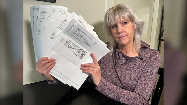 ‘I’m dumbfounded’: Winnipeg woman speaks out after scammers steal thousands of dollars