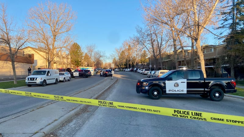 1 dead after assault in Woodlands, Calgary police say