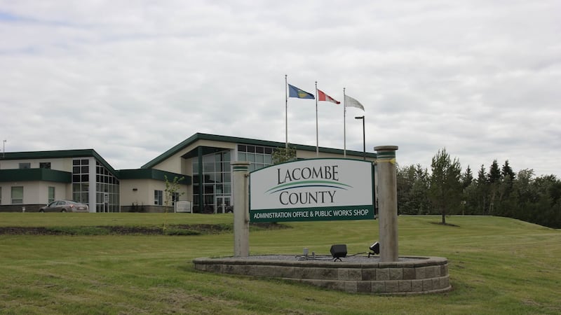 Central Alberta county brings in fire restrictions due to dry, windy forecast
