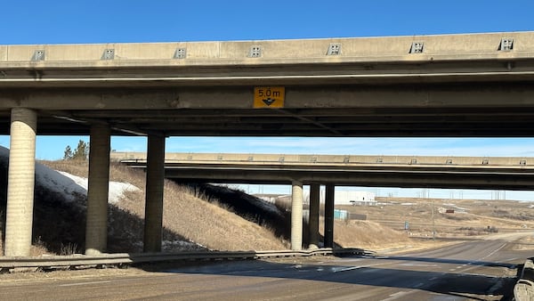 Semi hits highway overpass for 3rd straight week in Saskatchewan