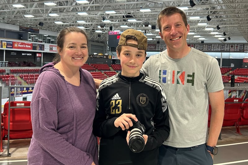 ‘I just want to tell a story’: N.S. teen turns passion for sports and photography into a career