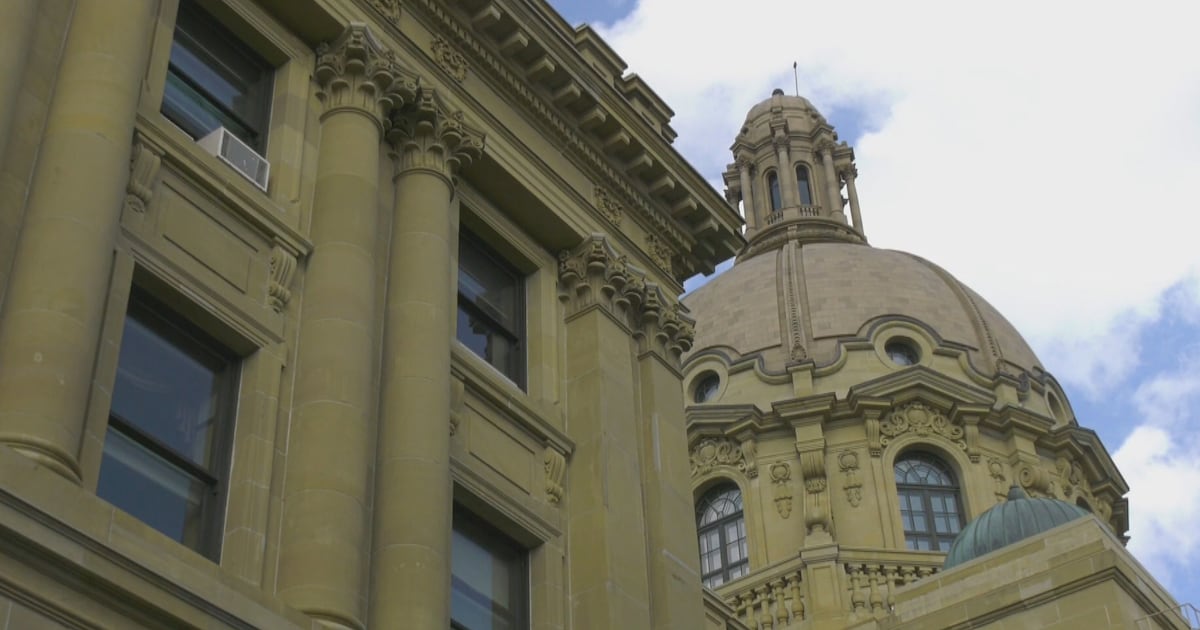 New opposition group fights against Alberta referendum questions
