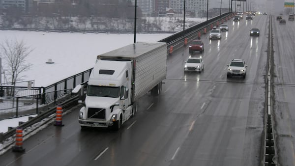 NCC report revives debate over proposed east-end interprovincial bridge