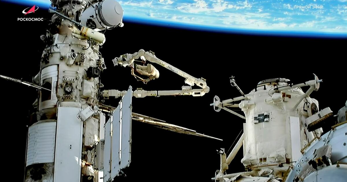 Russian module on International Space Station suffers coolant leak
