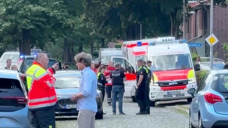 5 people have died in a shooting in Stade in northern Germany and police arrest 2