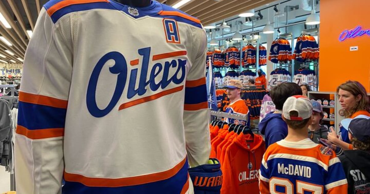 Oilers Fan Day reveals new alternate uniform