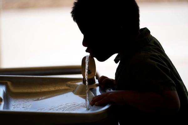 ‘Overreach’: Alberta UCP fluoride resolution criticized by experts, opposition