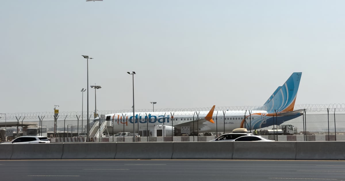 A pilot on a FlyDubai flight stabbed another and apparently tried to crash the plane, Netanyahu says - CTV News