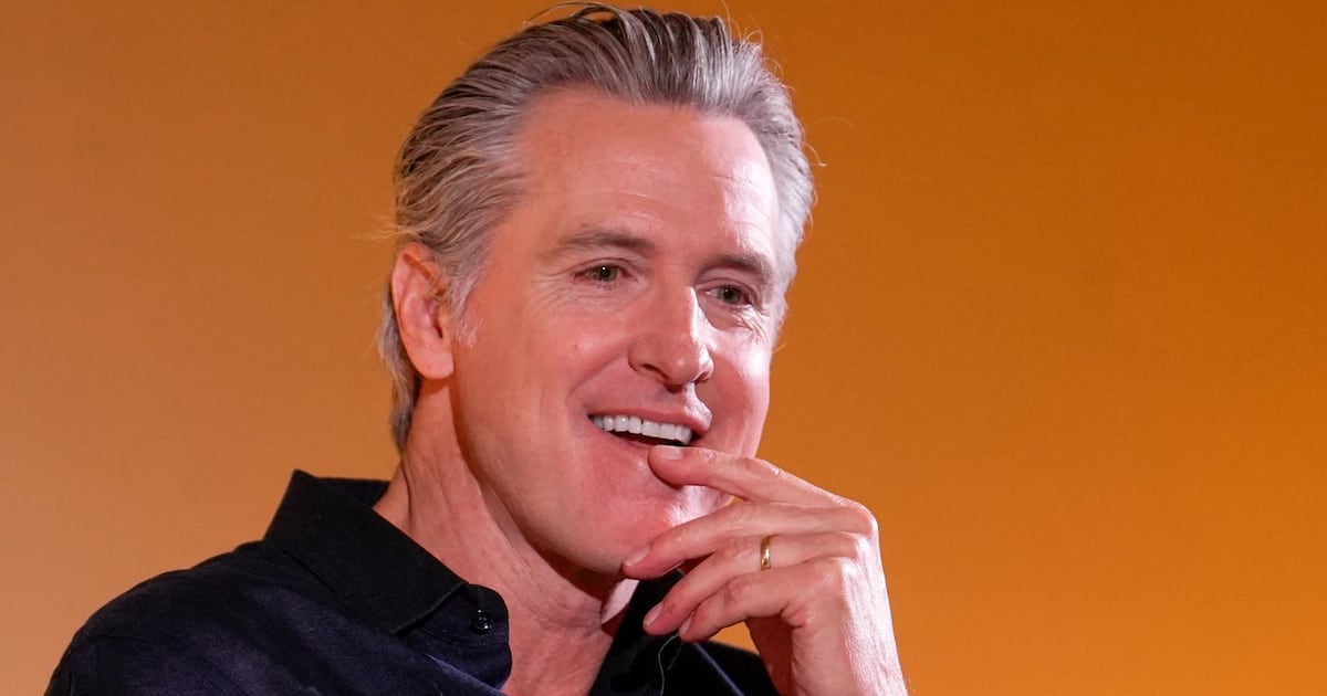 California Governor Newsom Signs Laws Protecting Workers From AI