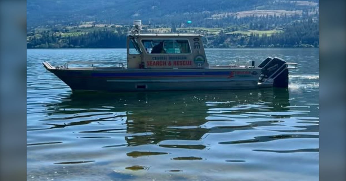 B.C. boater presumed drowned, recovery effort underway