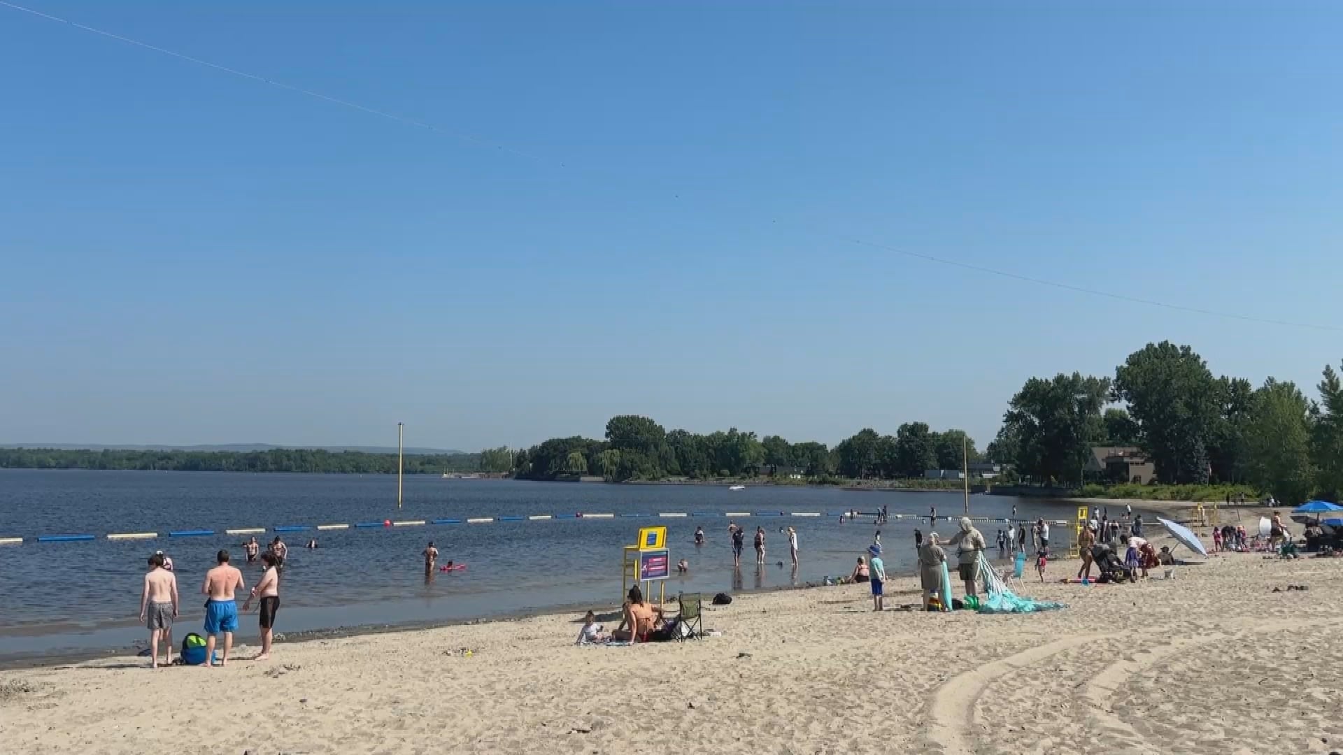 Sweltering weather in Ottawa this week includes muggy Canada Day