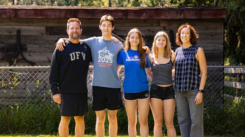 ‘A hero multiple times over’: Alberta woman donates two organs while alive
