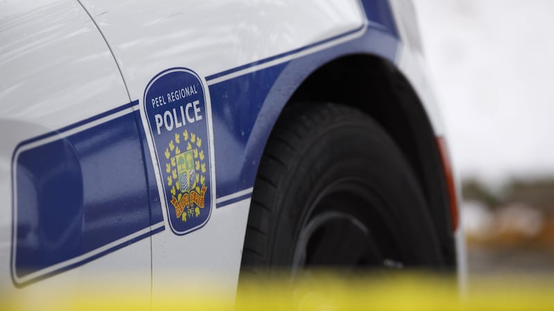 Two-alarm house fire in Mississauga causes surrounding homes to evacuate, police say