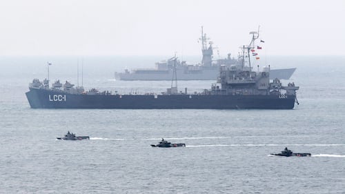 Taiwan on alert after spotting two Chinese warships near its Penghu islands