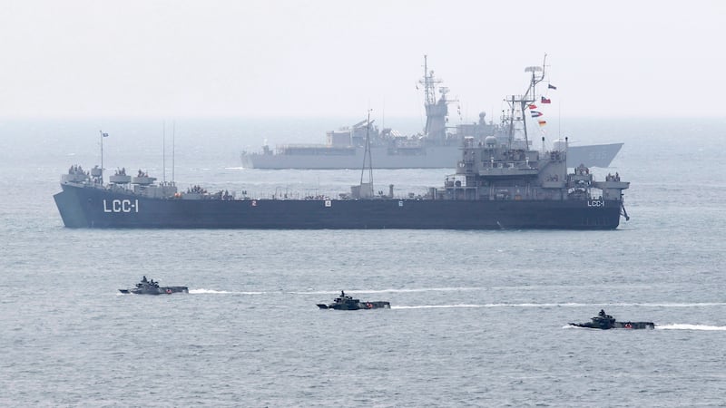 Taiwan on alert after spotting two Chinese warships near its Penghu islands