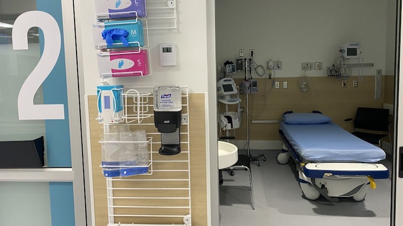 ‘Worse than bank hours’: Saskatchewan NDP slams Regina urgent care centre access