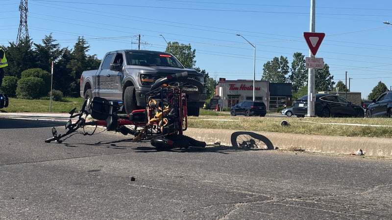 Charges laid in Kitchener roundabout crash that left cyclist injured