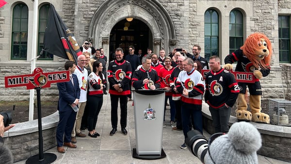 ‘I’m loving it:’ Playoff fever sweeps Ottawa ahead of battle of Ontario