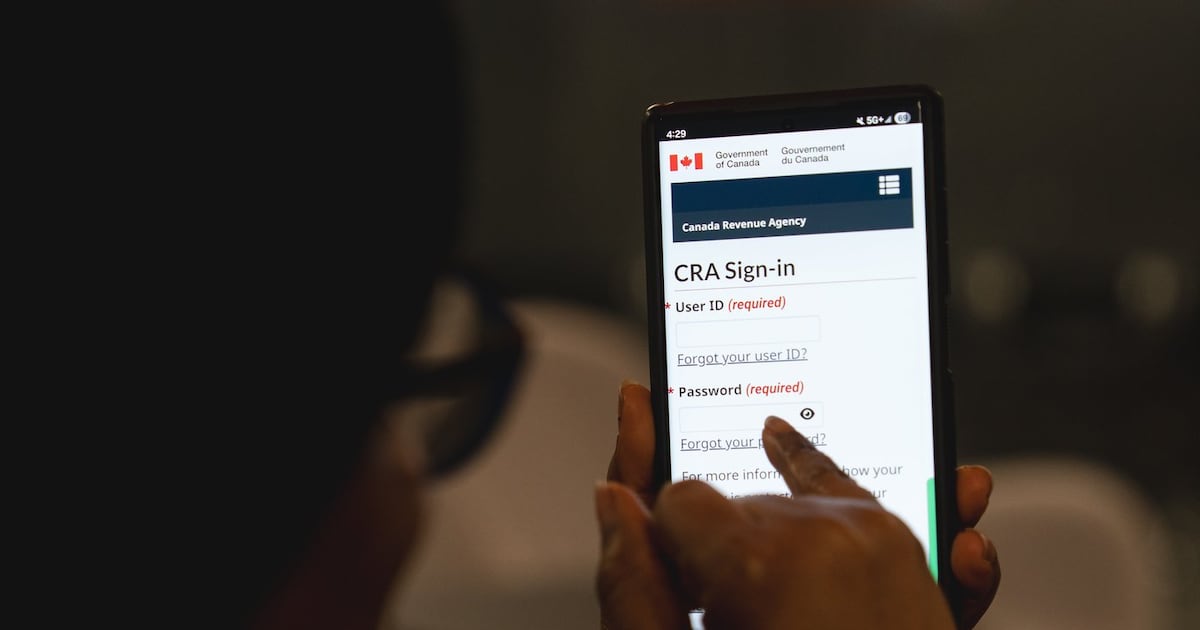 Canada-wide arrest warrant issued for B.C. man exposed in Panama Papers