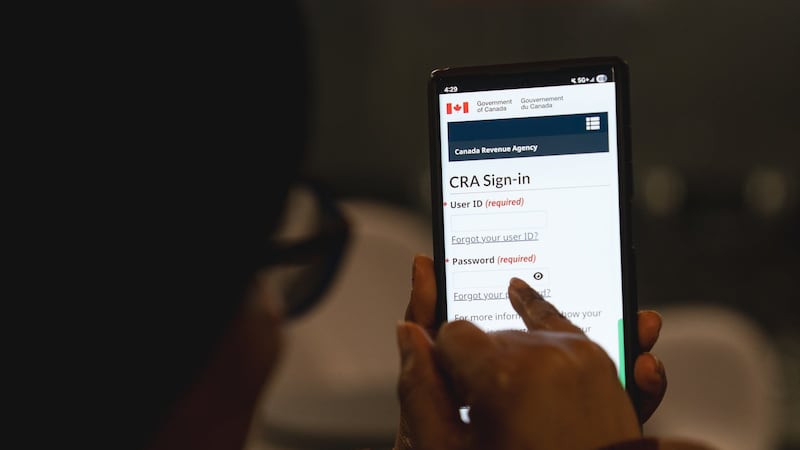Canada-wide arrest warrant issued for B.C. man exposed in Panama Papers