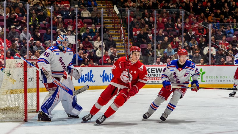 Rangers edge Greyhounds 4-3, take 3-0 series lead