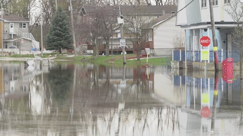 City of Gatineau shifting to flood recovery operations as water levels decline