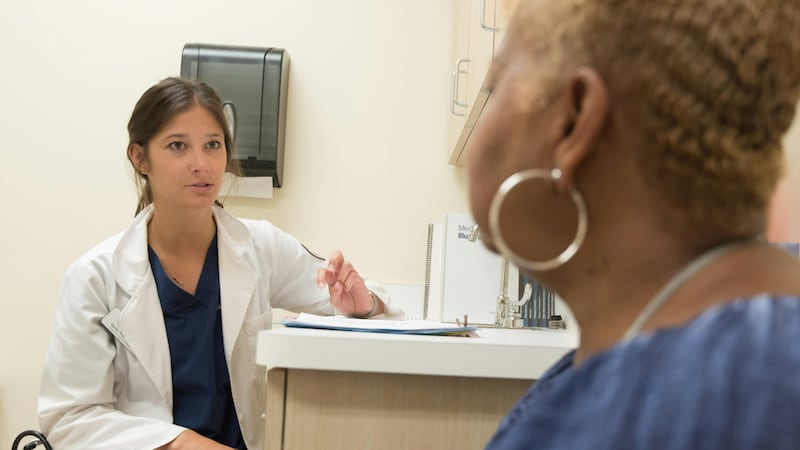 Quebec associations concerned about menopausal hormone therapy practices